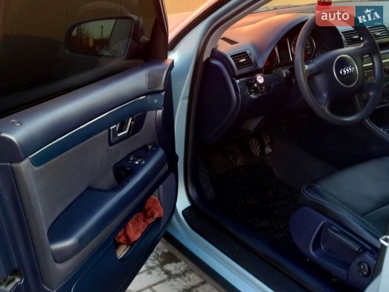 Седан Audi A4 2002 в Львове