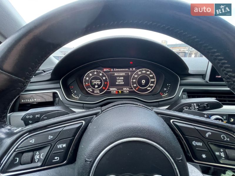 Седан Audi A4 2016 в Чернігові
