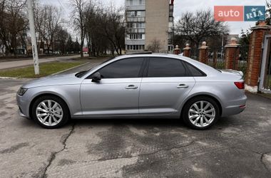 Седан Audi A4 2015 в Краснограде