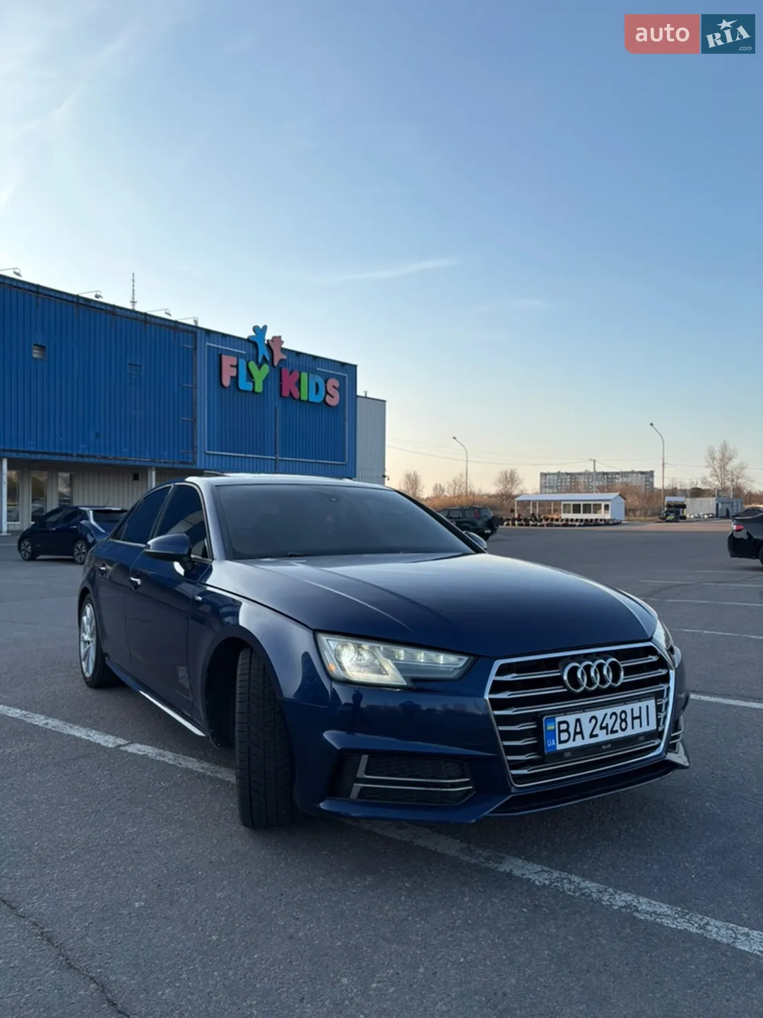 2017 Audi A4 - мініатюра 2