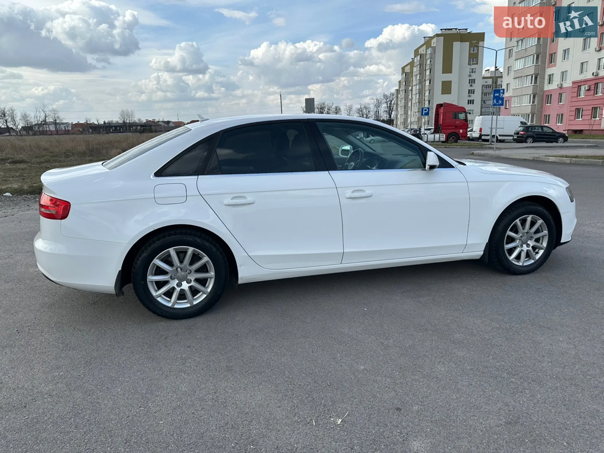2015 Audi A4 - мініатюра 17