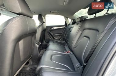Седан Audi A4 2015 в Виннице