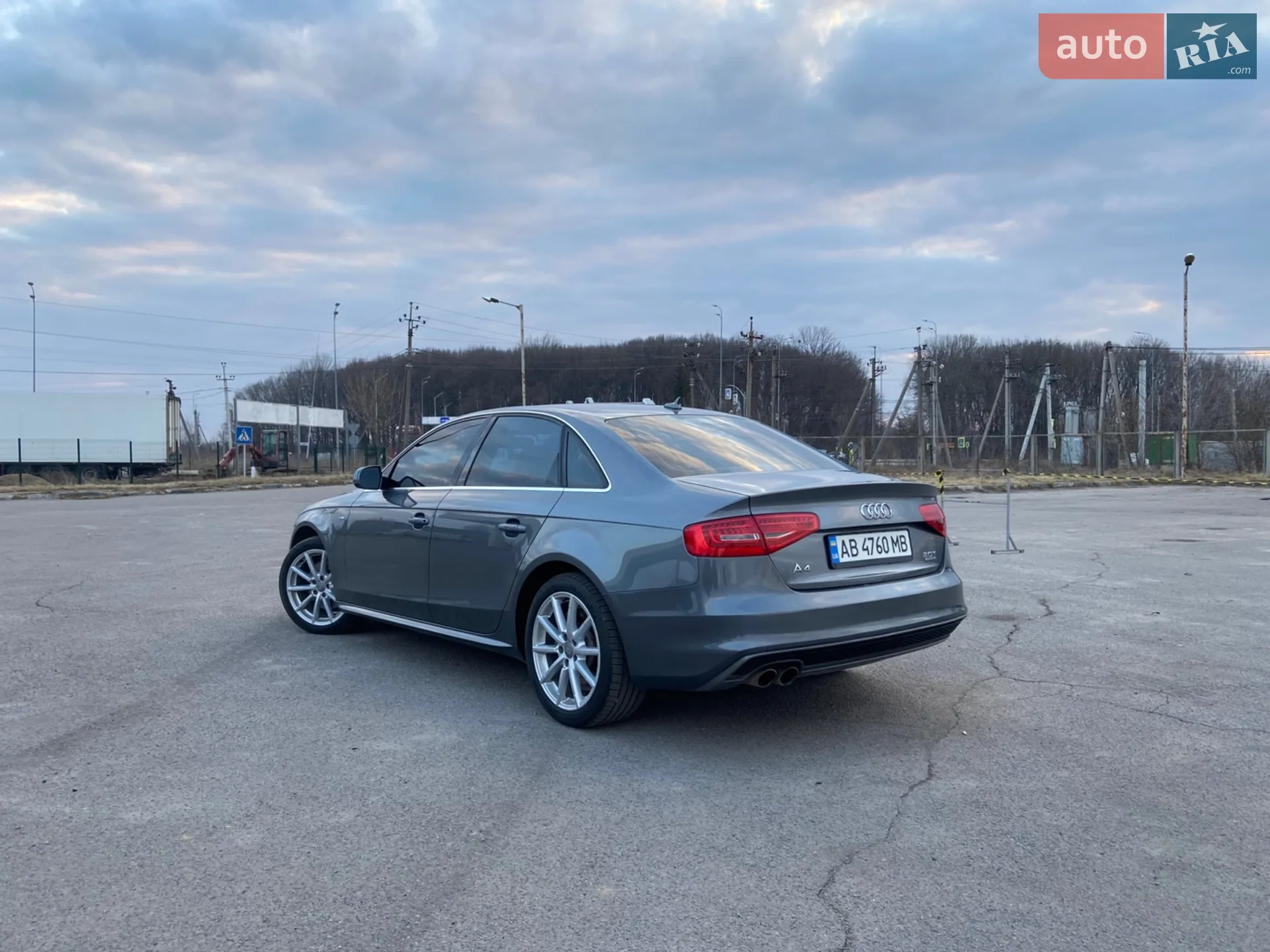 2015 Audi A4 - мініатюра 13