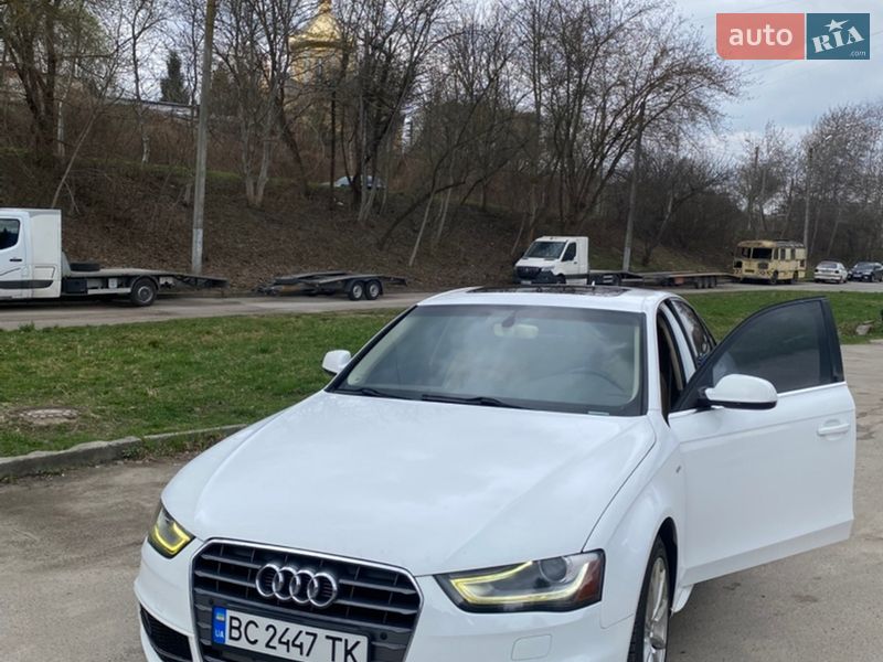 Седан Audi A4 2014 в Львове