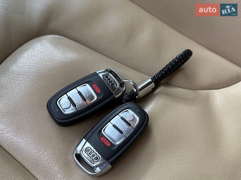 Седан Audi A4 2015 в Радехове