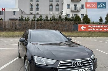 Седан Audi A4 2017 в Львове
