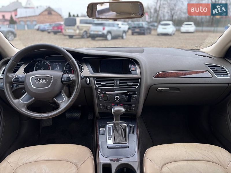 Седан Audi A4 2014 в Коломые