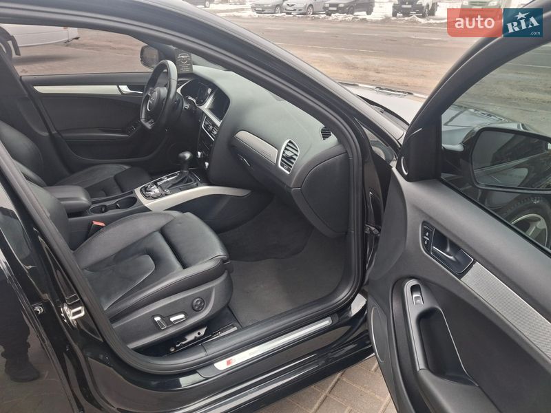 Седан Audi A4 2015 в Кам'янець-Подільському