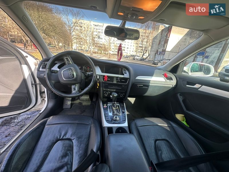 Универсал Audi A4 2010 в Луцке