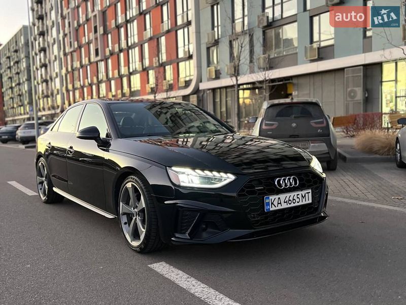 Седан Audi A4 2020 в Киеве