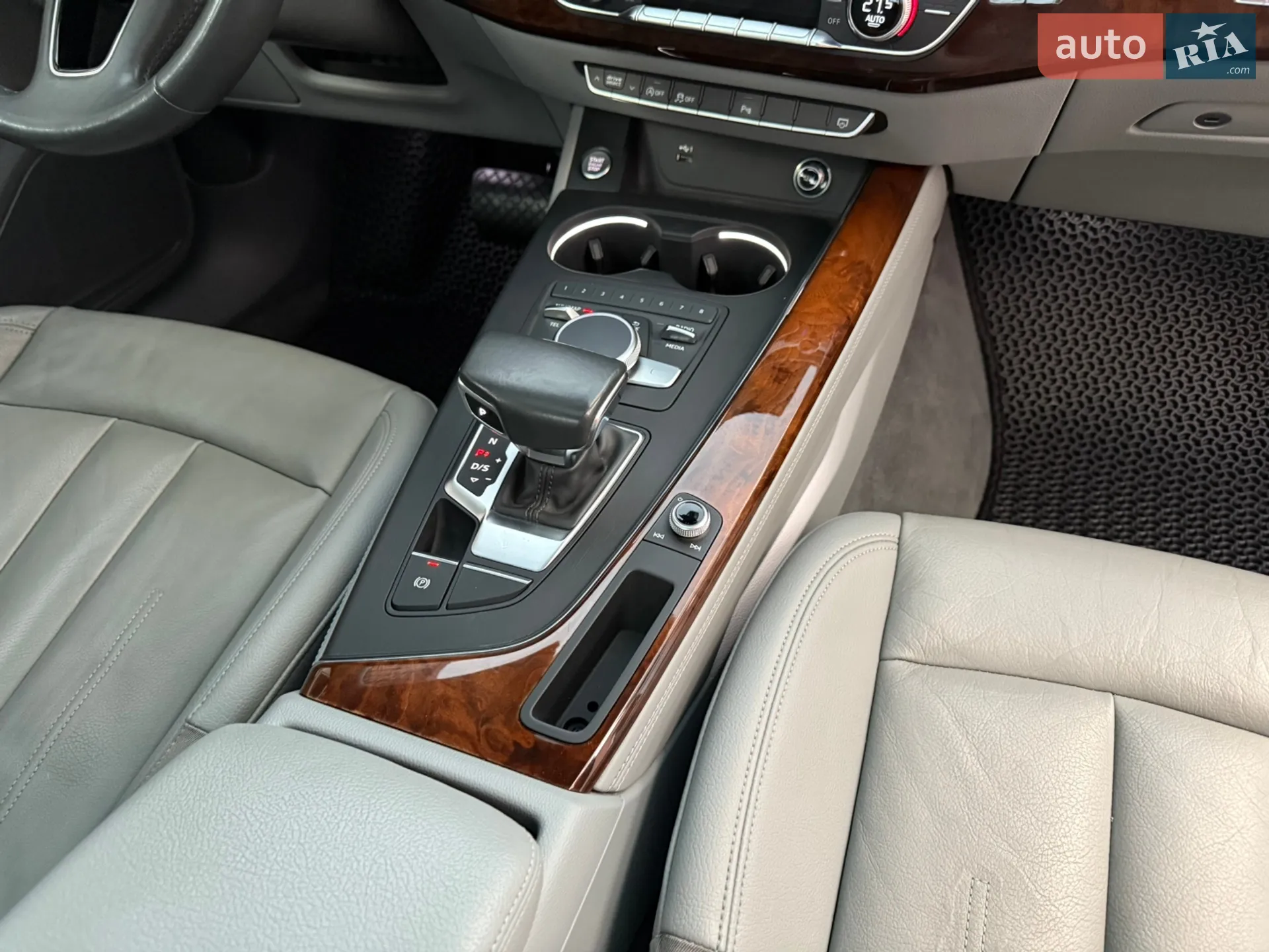 2018 Audi A4 - мініатюра 47