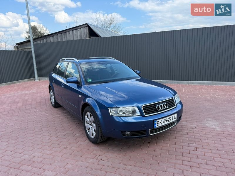 Универсал Audi A4 2004 в Сарнах