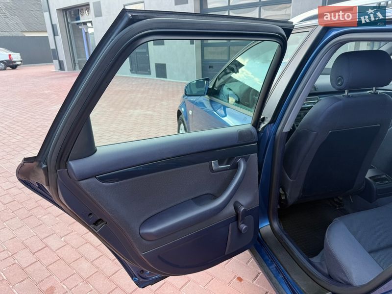 Универсал Audi A4 2004 в Сарнах