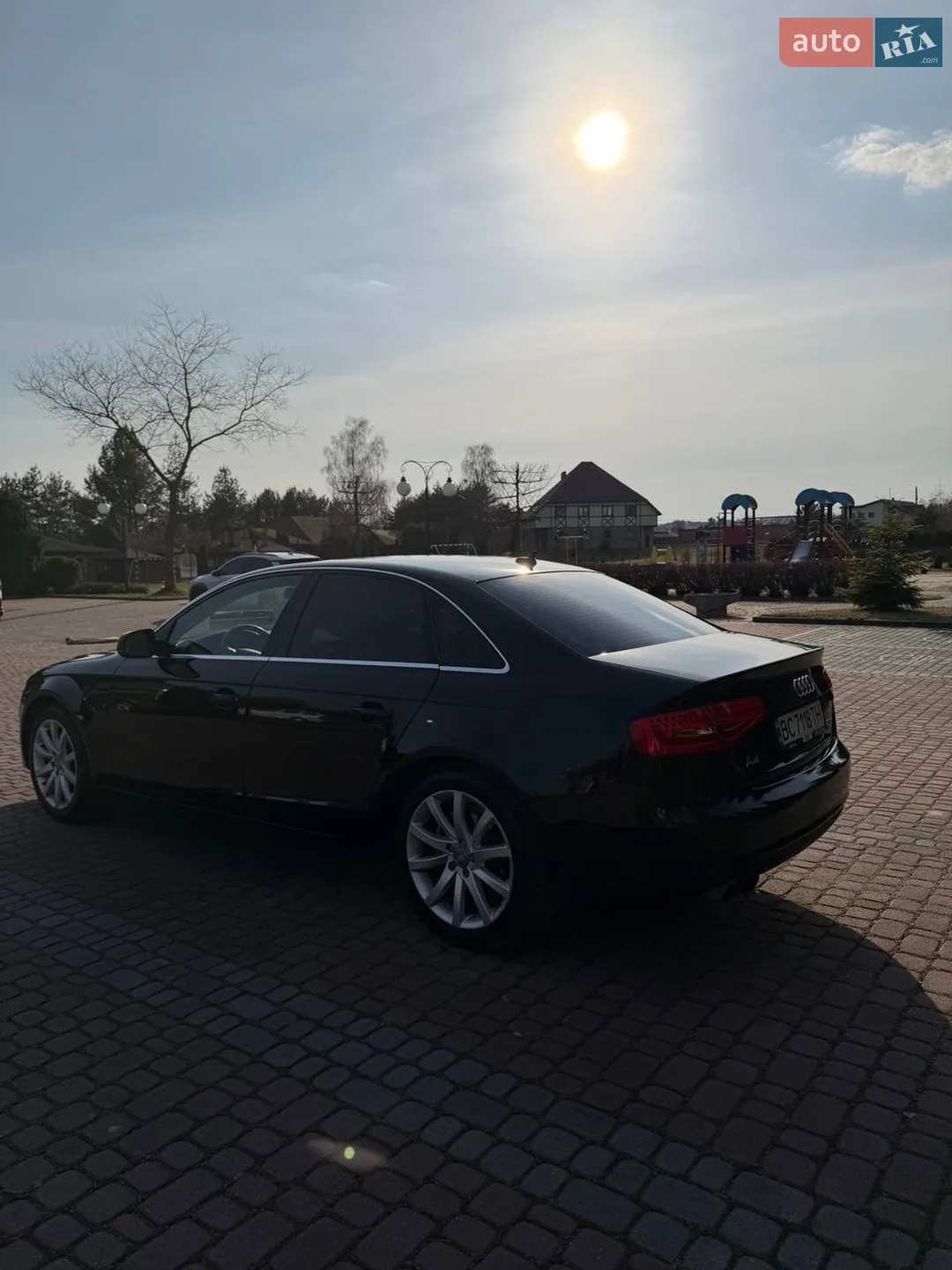 2012 Audi A4 - мініатюра 18