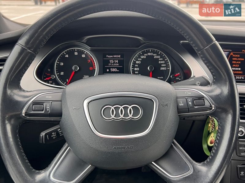 Седан Audi A4 2014 в Ирпене