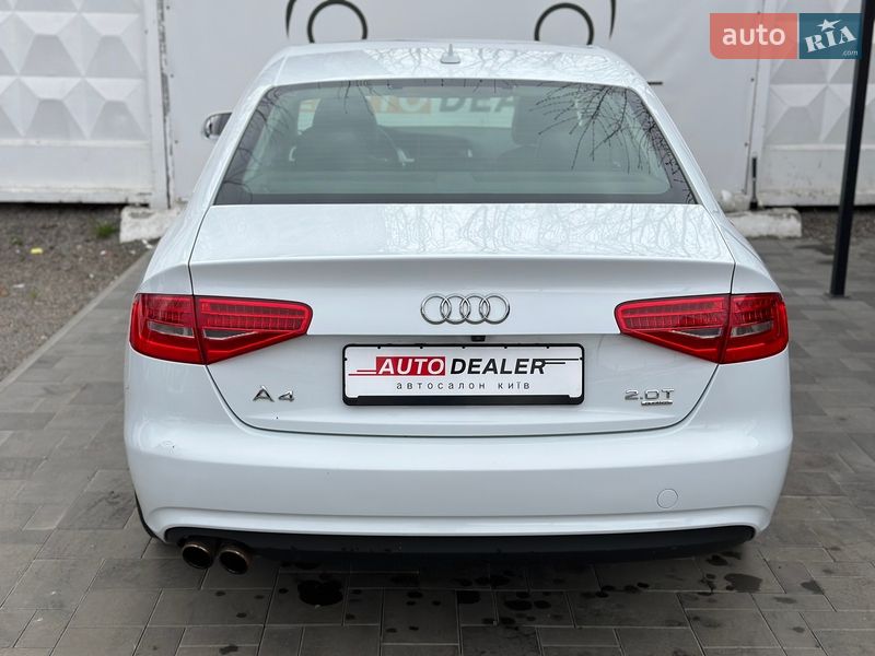 Седан Audi A4 2013 в Києві