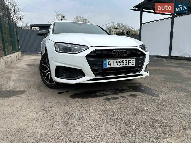 Универсал Audi A4 2019 в Киеве