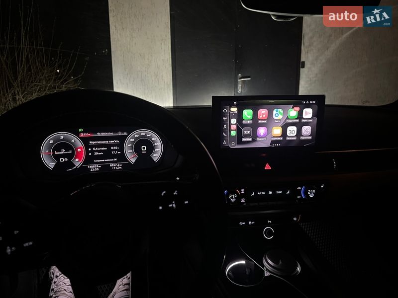 Универсал Audi A4 2019 в Киеве