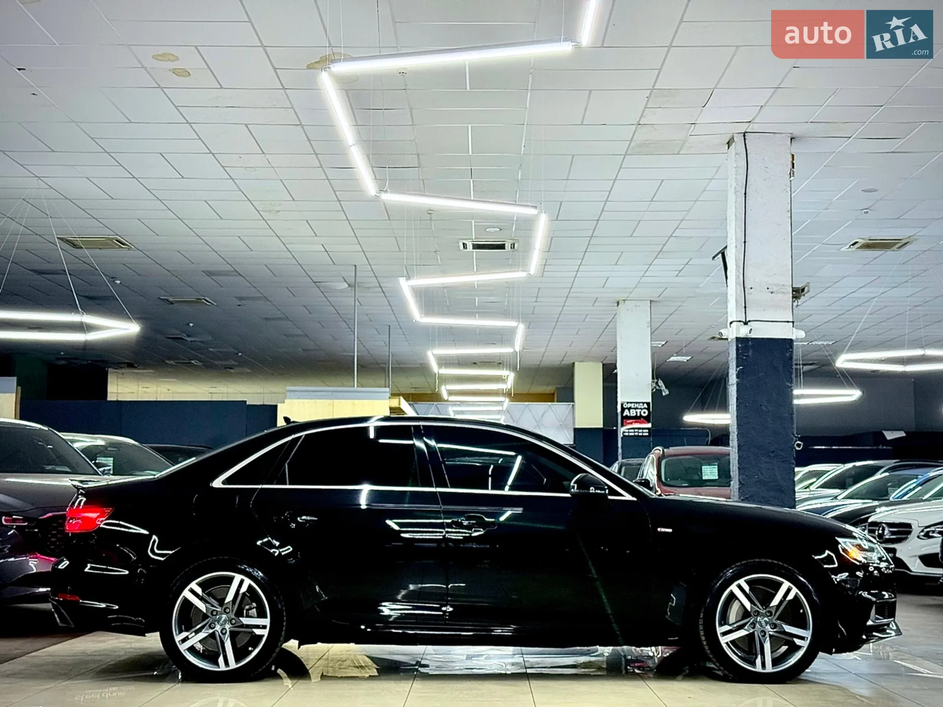 2017 Audi A4 - мініатюра 8