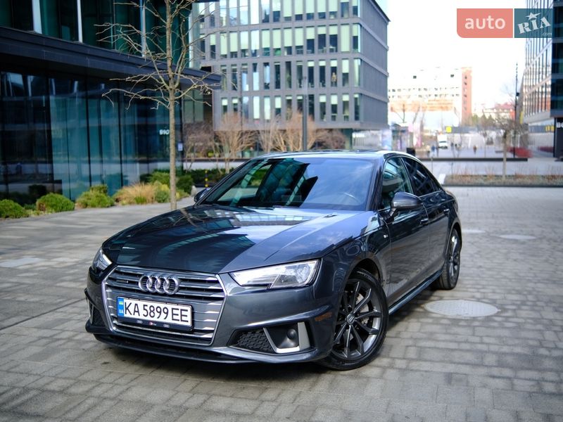 Audi A4 2019
