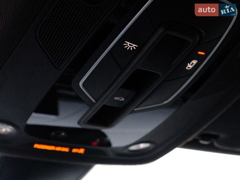 Седан Audi A4 2019 в Києві