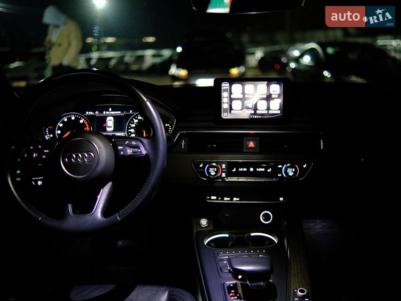 Седан Audi A4 2019 в Києві