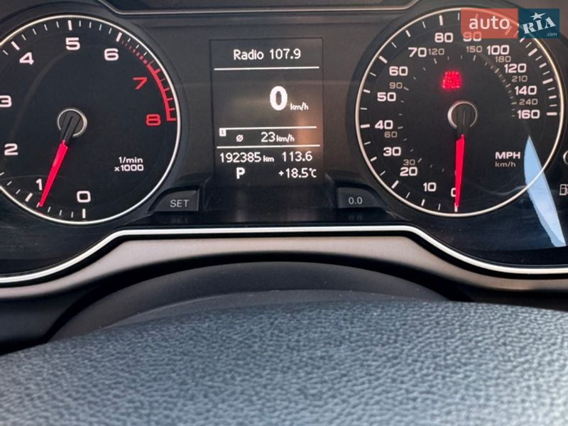 Седан Audi A4 2013 в Києві