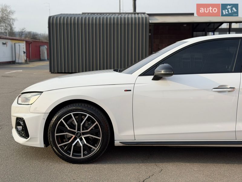 Седан Audi A4 2021 в Киеве фото 12 Седан Audi A4 2021 в Киеве