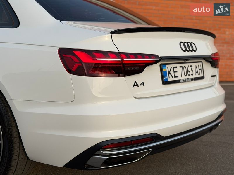 Седан Audi A4 2021 в Киеве фото 26 Седан Audi A4 2021 в Киеве