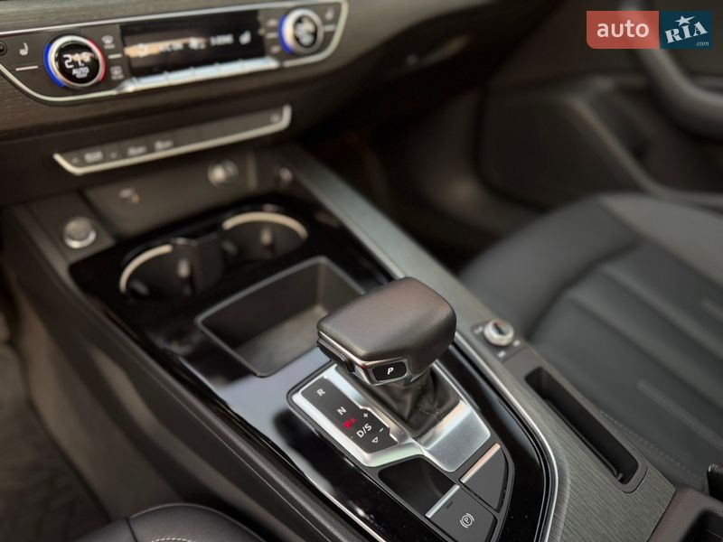 Седан Audi A4 2021 в Киеве фото 36 Седан Audi A4 2021 в Киеве