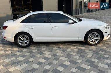 Седан Audi A4 2017 в Полтаве