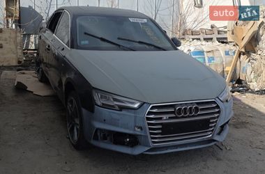 Седан Audi A4 2016 в Львове