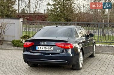 Седан Audi A4 2013 в Львове