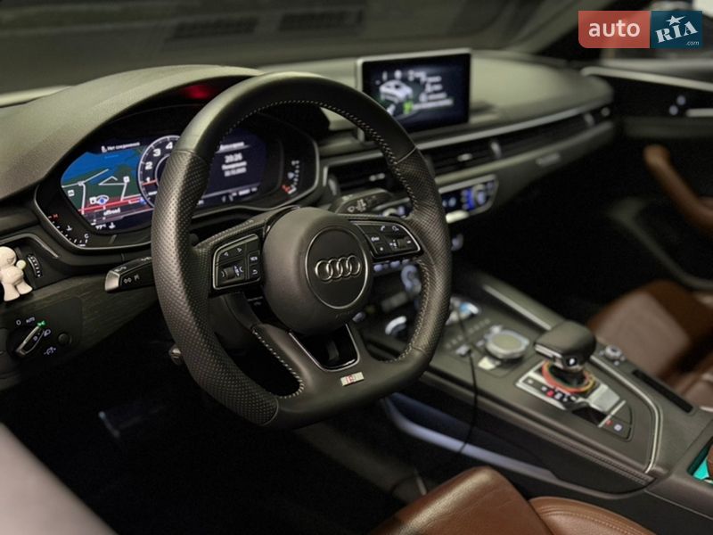 Седан Audi A4 2019 в Дніпрі