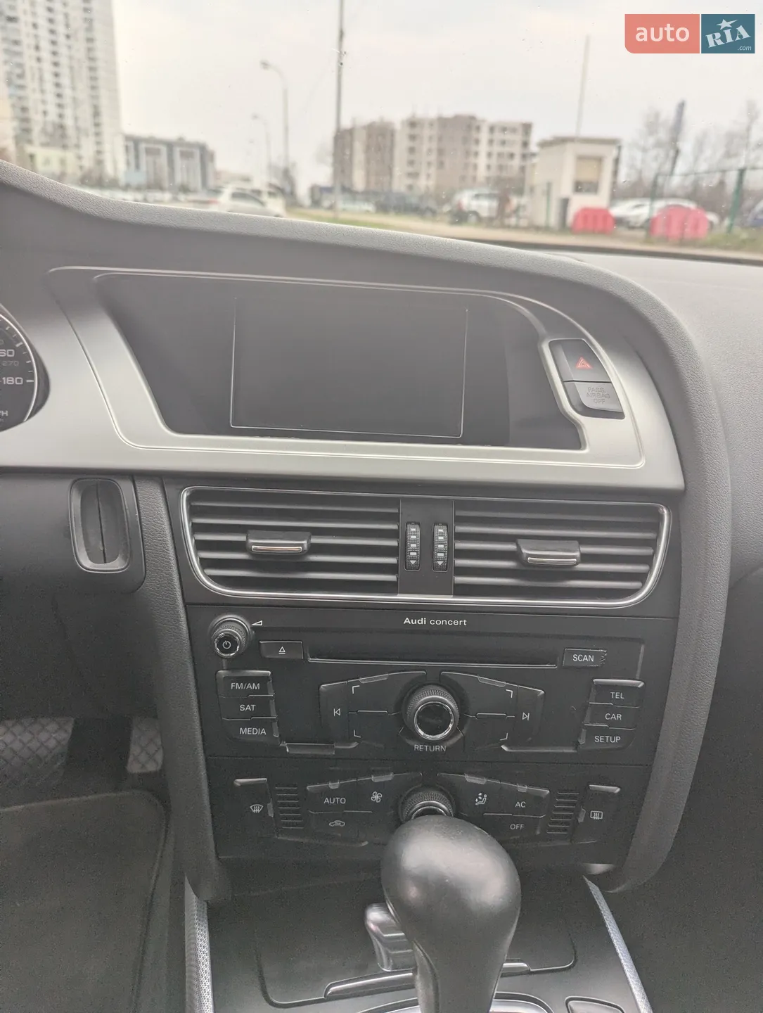 2012 Audi A4 - мініатюра 11