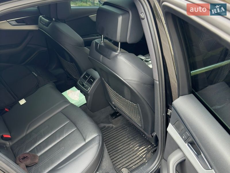 Седан Audi A4 2017 в Києві