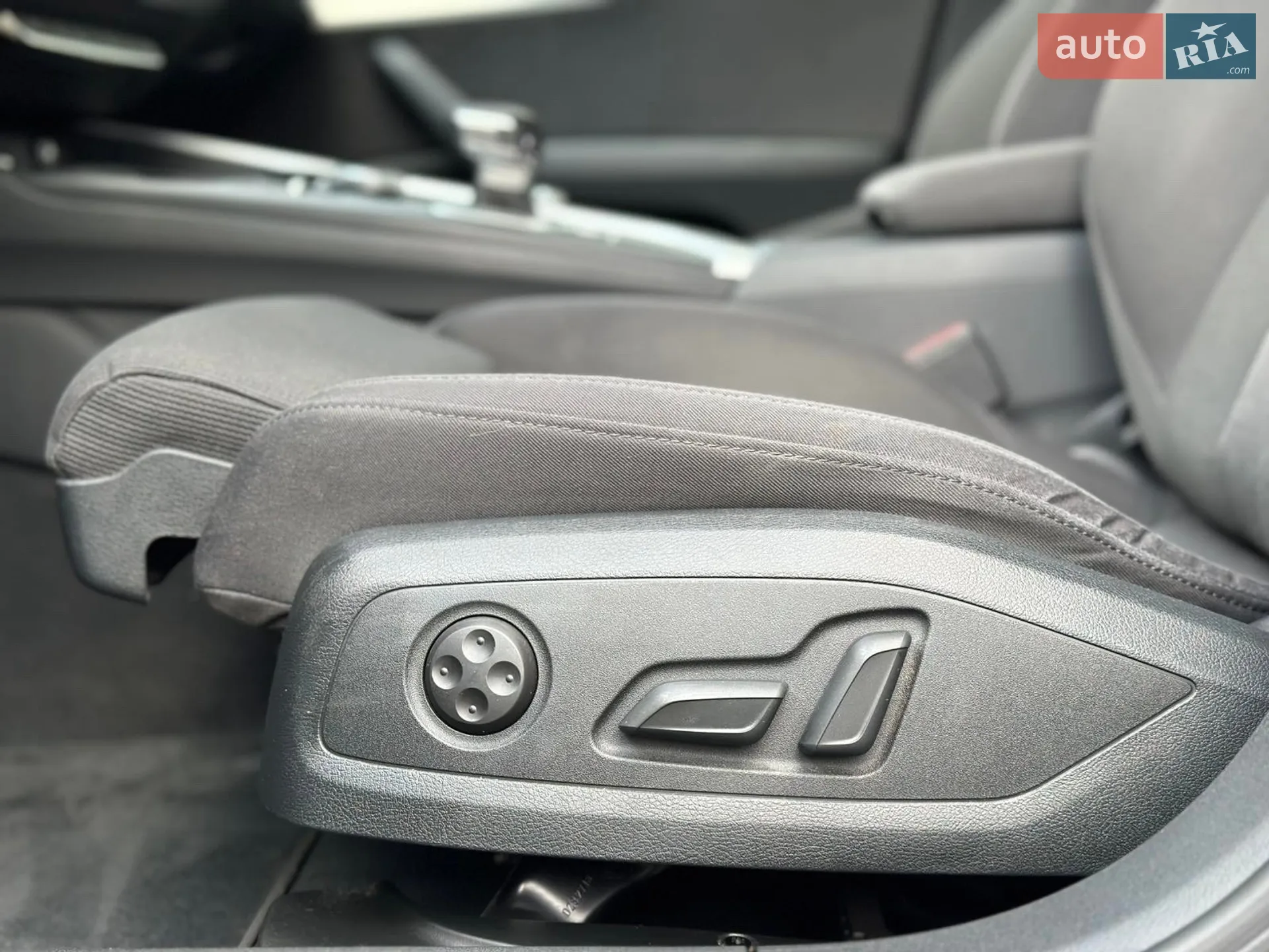2018 Audi A4 - мініатюра 57