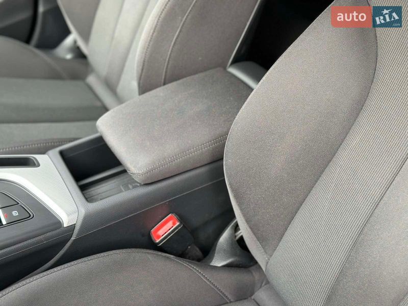 Универсал Audi A4 2018 в Луцке фото 60 Универсал Audi A4 2018 в Луцке