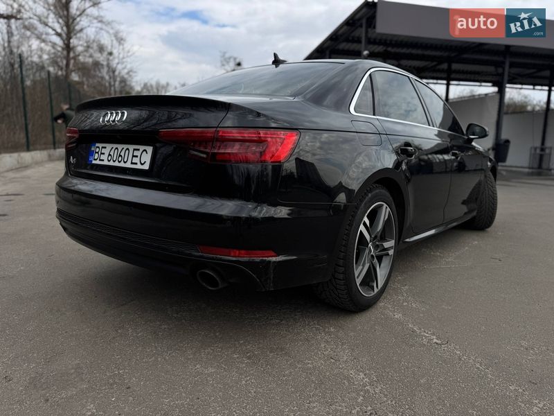 Седан Audi A4 2016 в Киеве