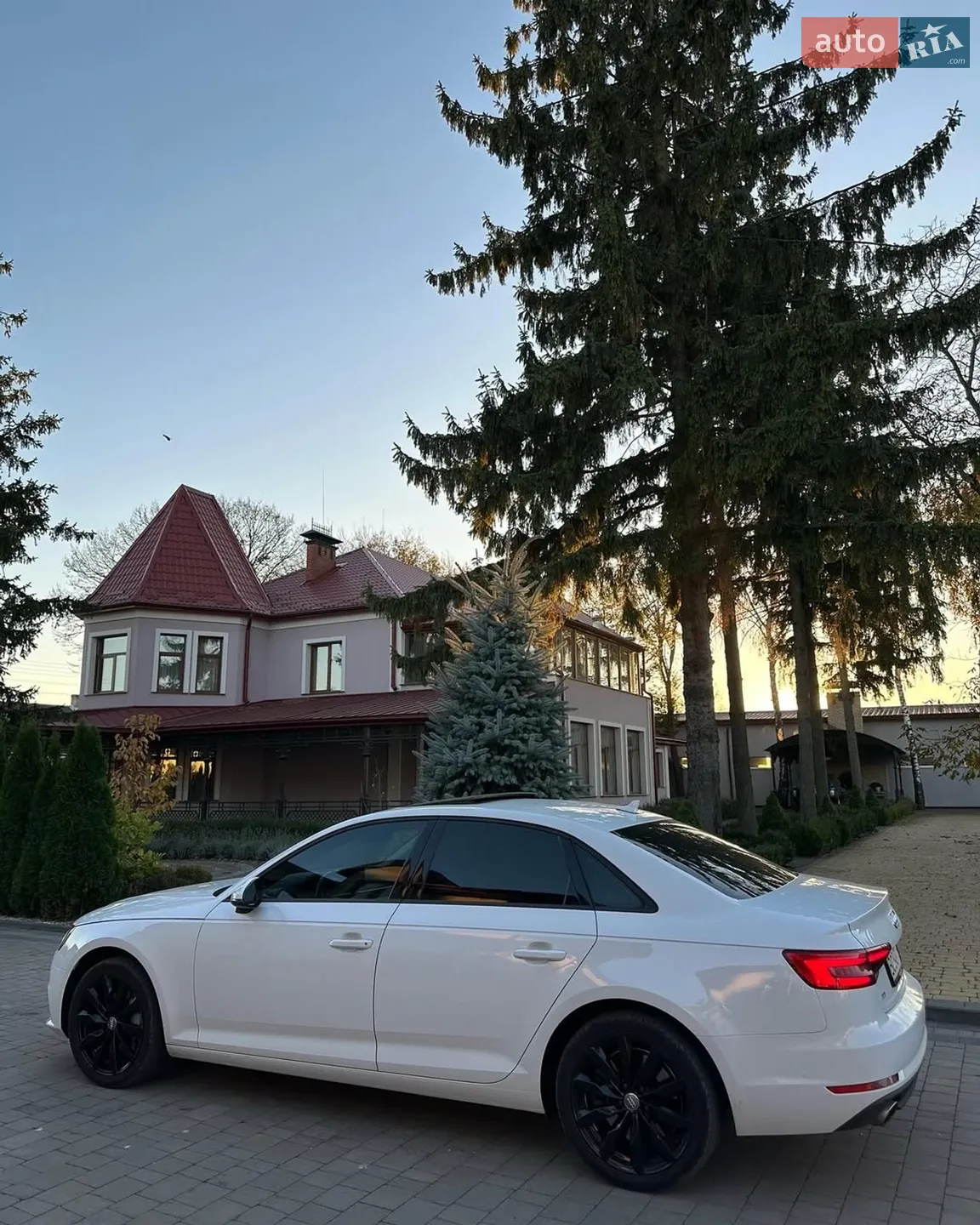 2017 Audi A4 - мініатюра 3