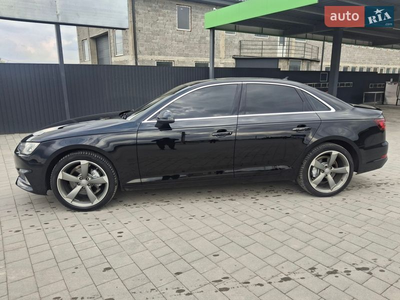 Седан Audi A4 2018 в Каменец-Подольском