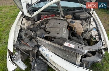 Седан Audi A4 1996 в Тячеве