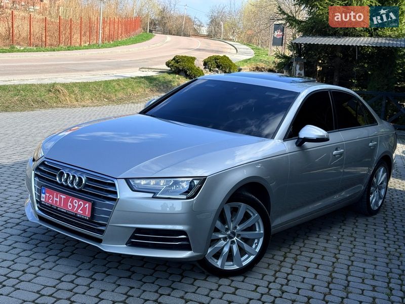 Audi A4 2017 Audi A4 2017