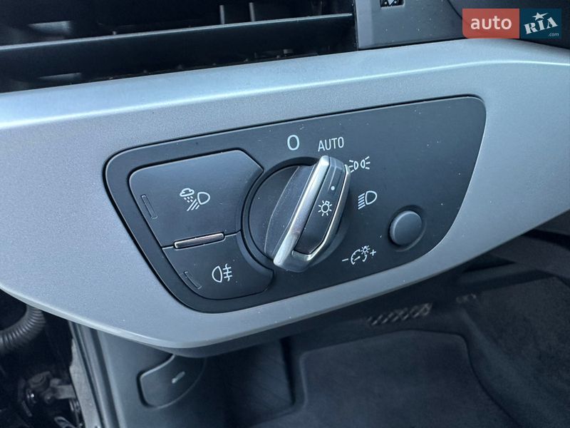 Універсал Audi A4 2020 в Києві