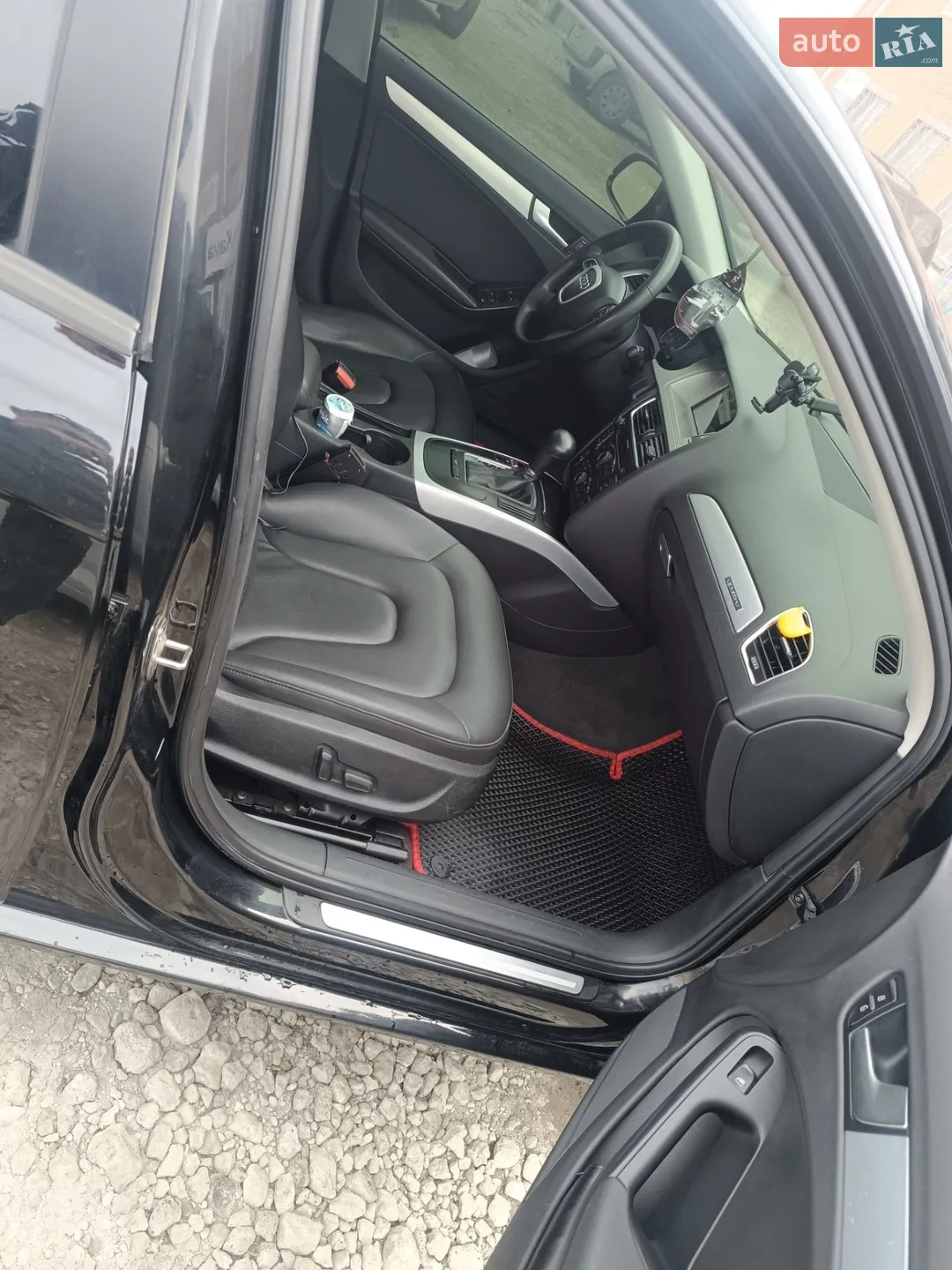 2011 Audi A4 - мініатюра 2