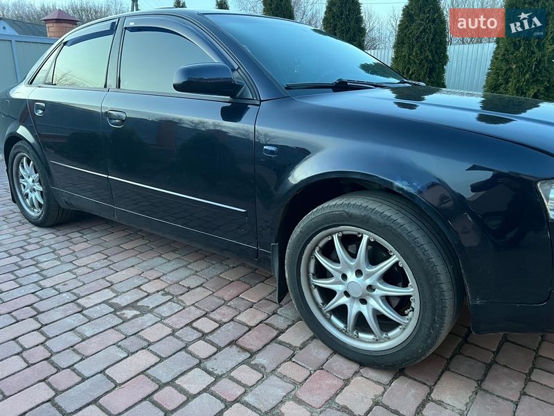 Седан Audi A4 2003 в Киеве