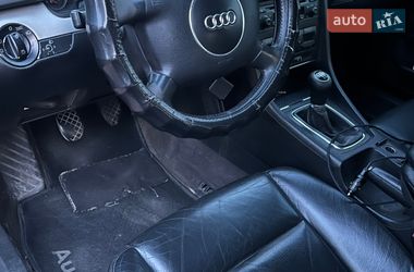 Седан Audi A4 2003 в Киеве