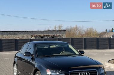 Седан Audi A4 2010 в Дубно