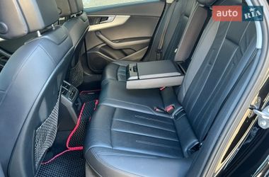 Седан Audi A4 2017 в Киеве
