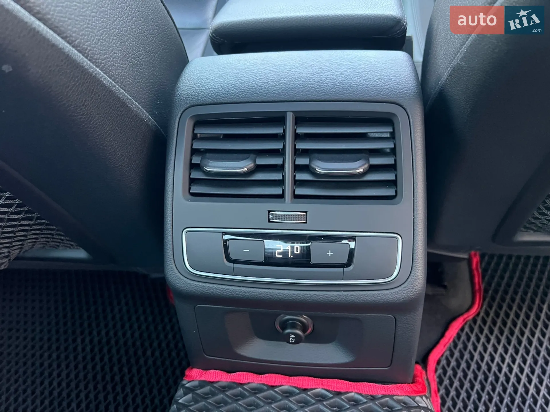 2017 Audi A4 - мініатюра 30